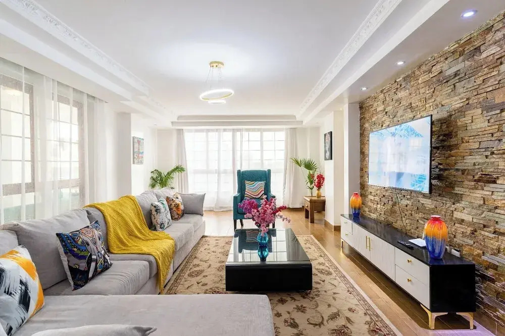 Luxurious 4 Bedroom Apartment With a Rooftop Pool in Kilimani