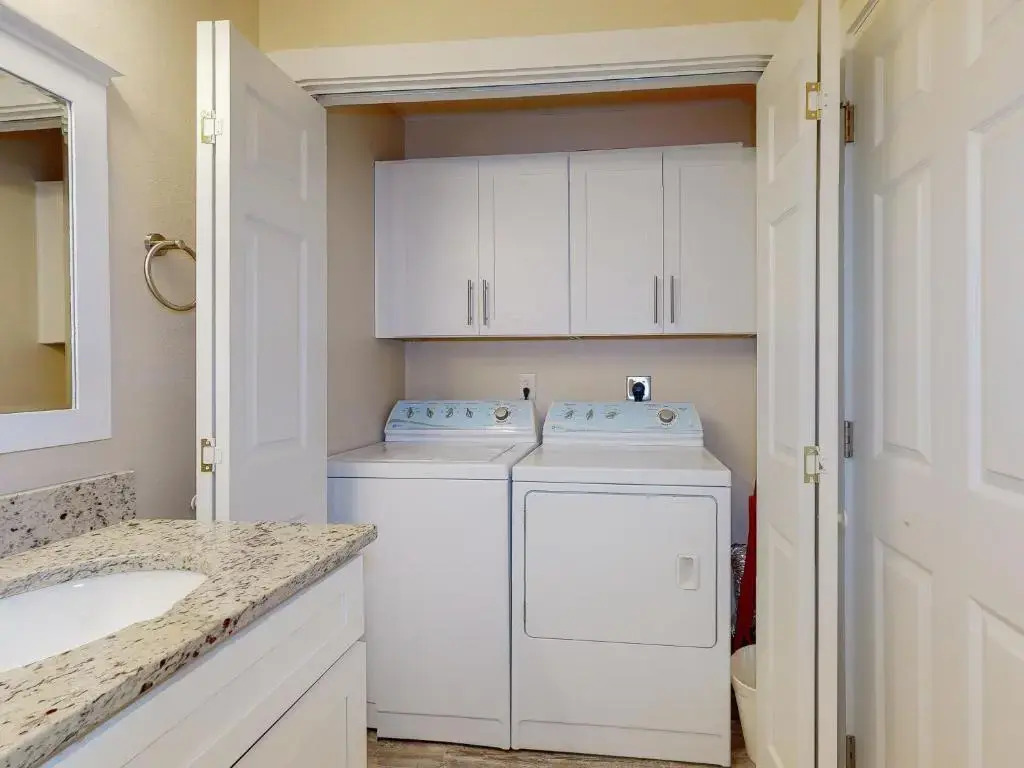 AH-E116 Newly Remodeled Condo, Ground Floor, Across From the Shared Pool