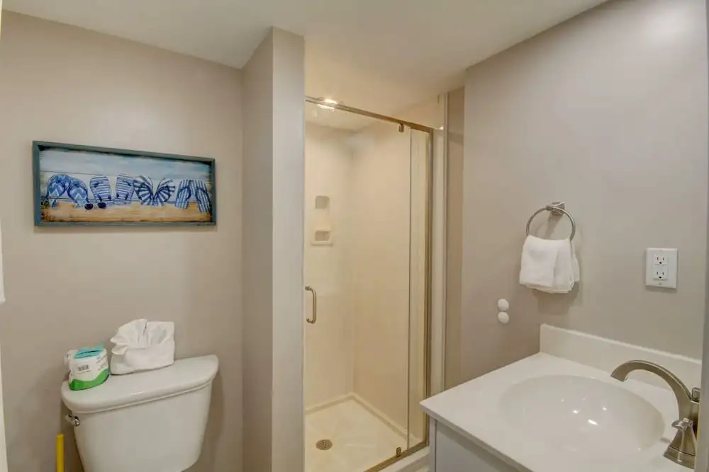 326 El Matador 2 Bedroom Condo by RedAwning