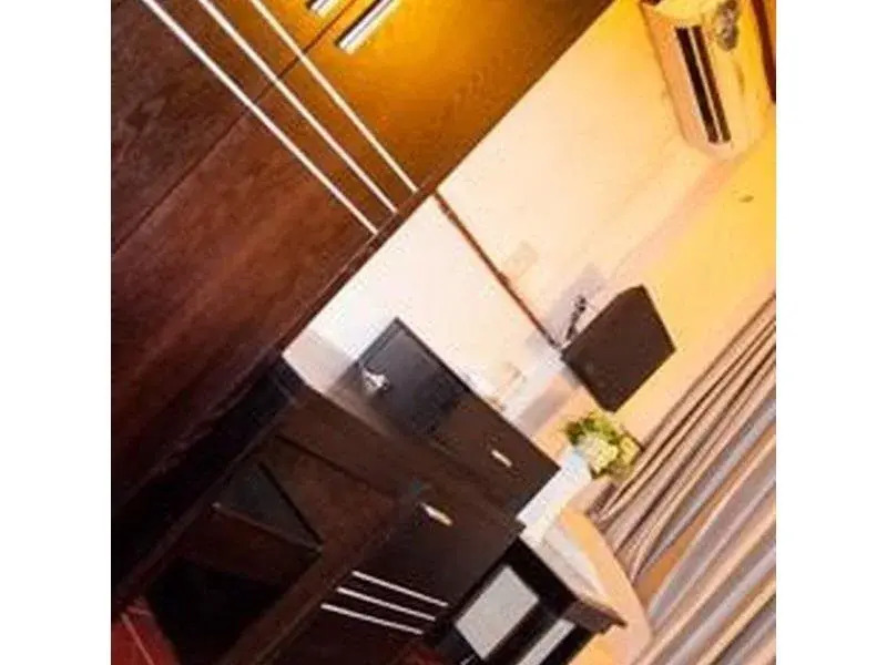 Khanh Toan Hotel