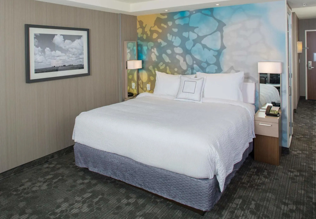Courtyard by Marriott Dallas Midlothian-Midlothian Conf Ctr