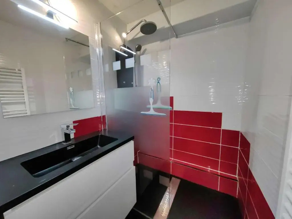 Maison Cap d'Agde, 3 pièces, 6 personnes - FR-1-607-68