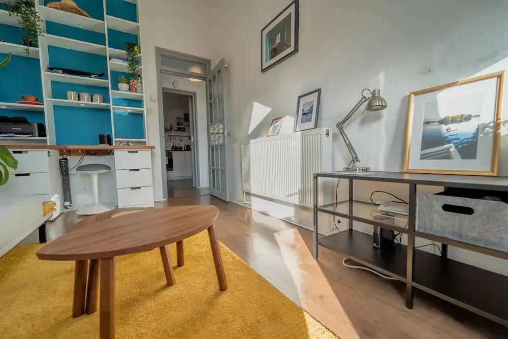 Modern 1 Bedroom Flat With Balcony Off Brixton Road