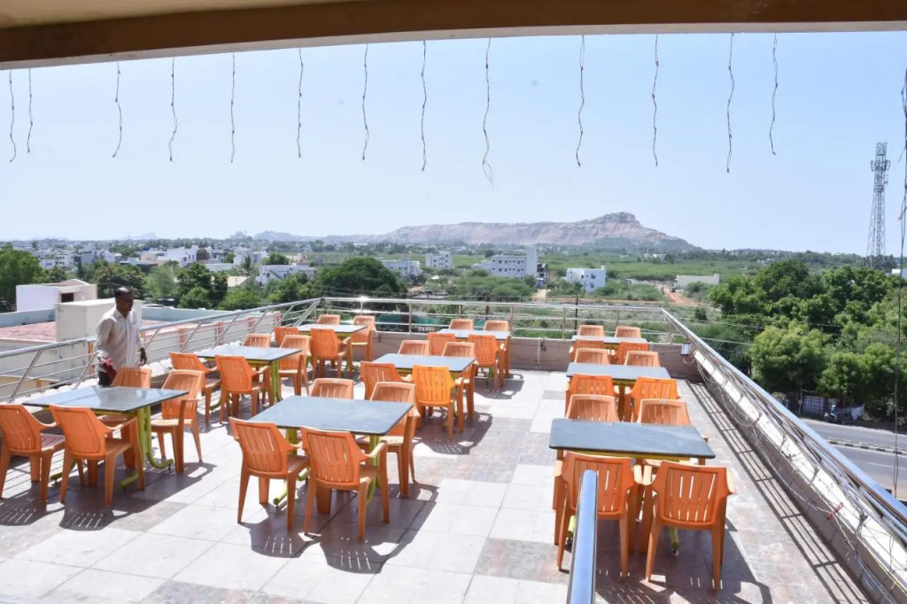 Hotel Vijay Krishna
