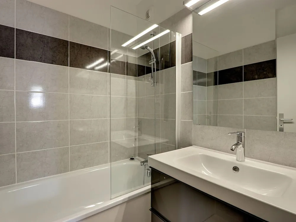 Carefully Furnished Studio at 100 m. From the Beach