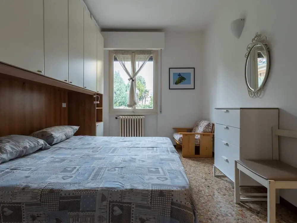 Simplistic Holiday Home in Salò near Lake Beach