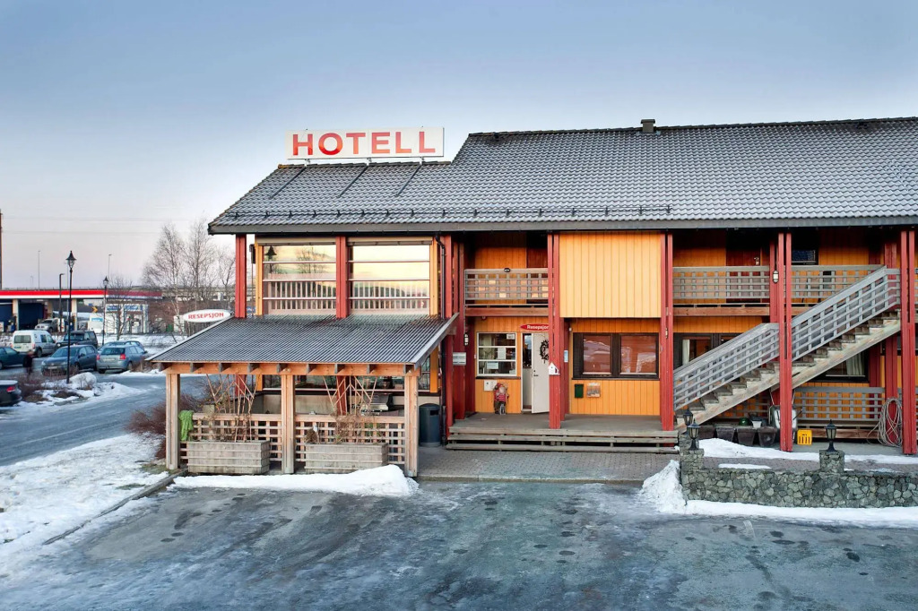 Sandmoen Bed & Breakfast, Free Parking