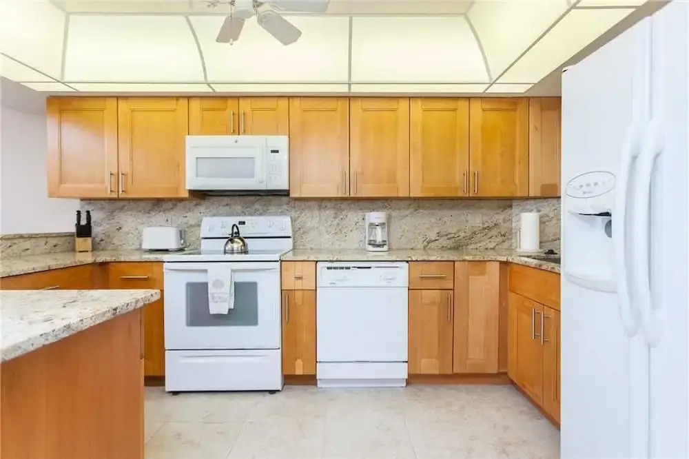 Shores Club 603 - Two Bedroom Condo