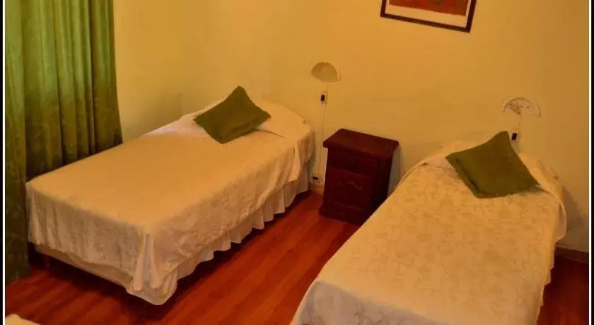 Alas Hotel