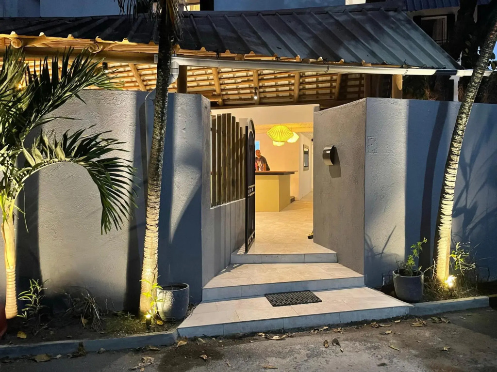 Sous le Badamier Quiet Boutique Hotel with Pool near Grand Baie