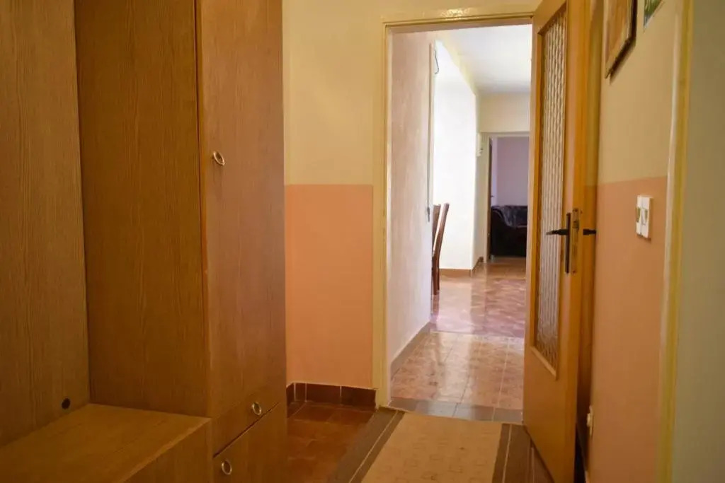 Two bedrooms apartment Vrsar Goga-max 4 pax, beach area