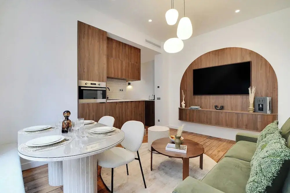Chic Apartment - 1br/4p - Republique