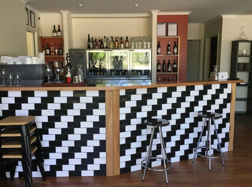 Myrtleford Motel on Alpine