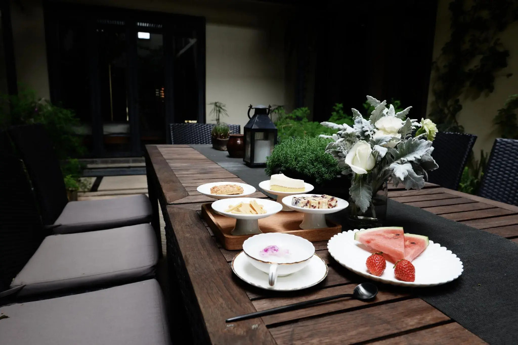 Yakamoz Haijie Hotel