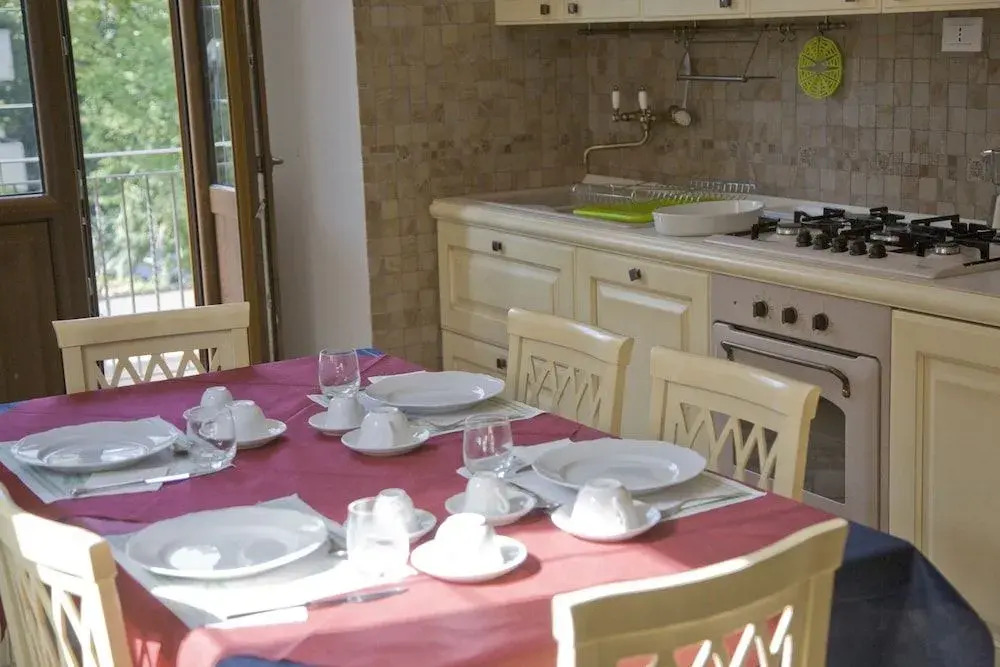 Raffaello Residence una Dimora storica con piscina panoramica nelle Marche