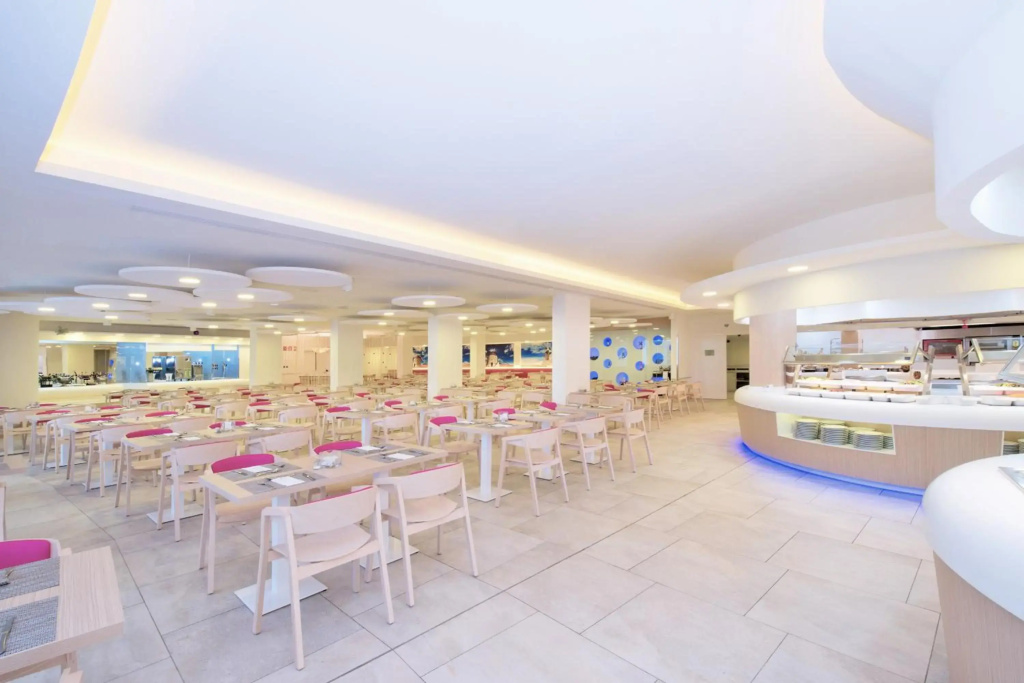 Iberostar Waves Playa Gaviotas All Inclusive