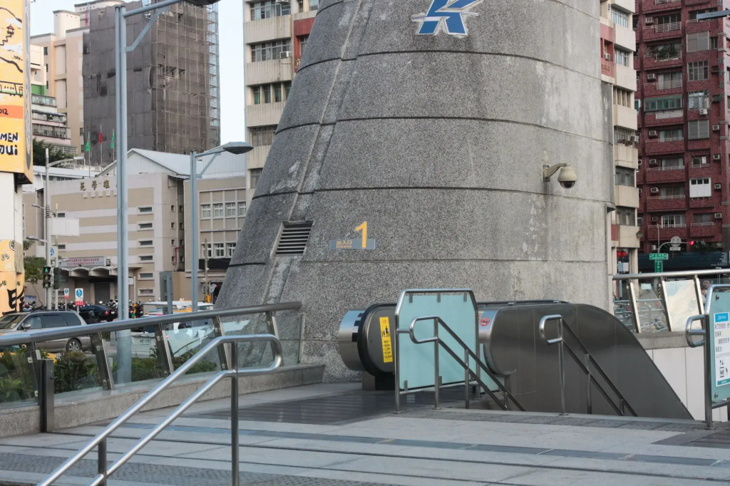 M Hotel