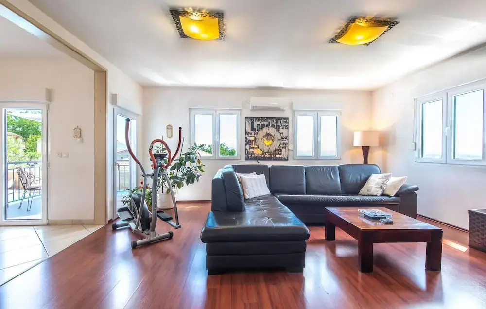 Awesome Home in Opatija With Wifi and 3 Bedrooms