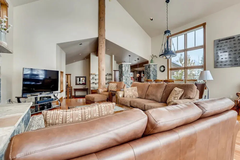 21 N Rd Home 4 Bedrooms 4.5 Bathrooms Home