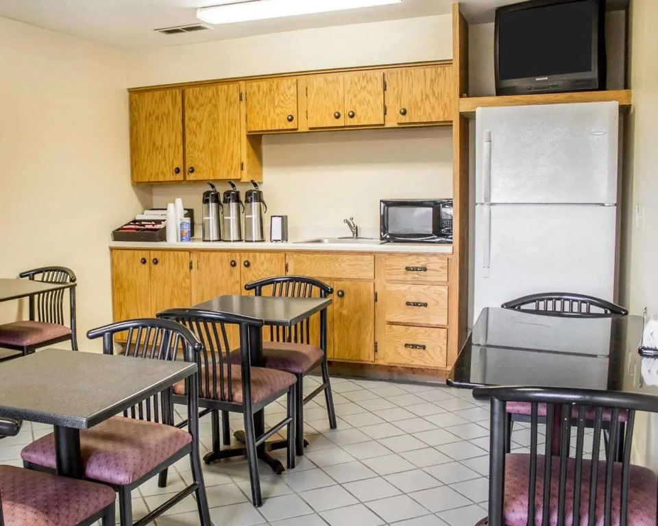 Wolf Inn Hotel
