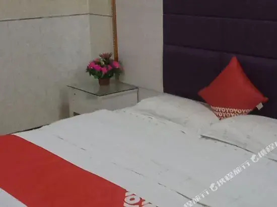 HaluoqingHotel
