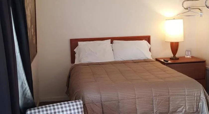 Western Motor Inn