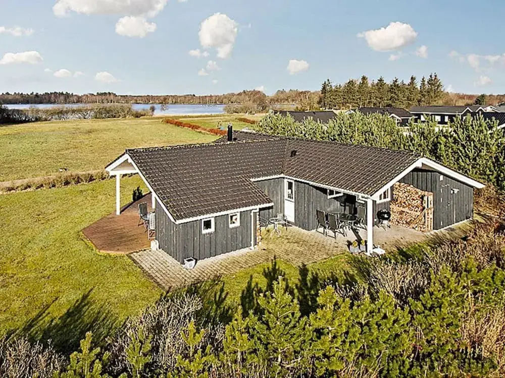Serene Holiday Home in Ansager With Whirlpool
