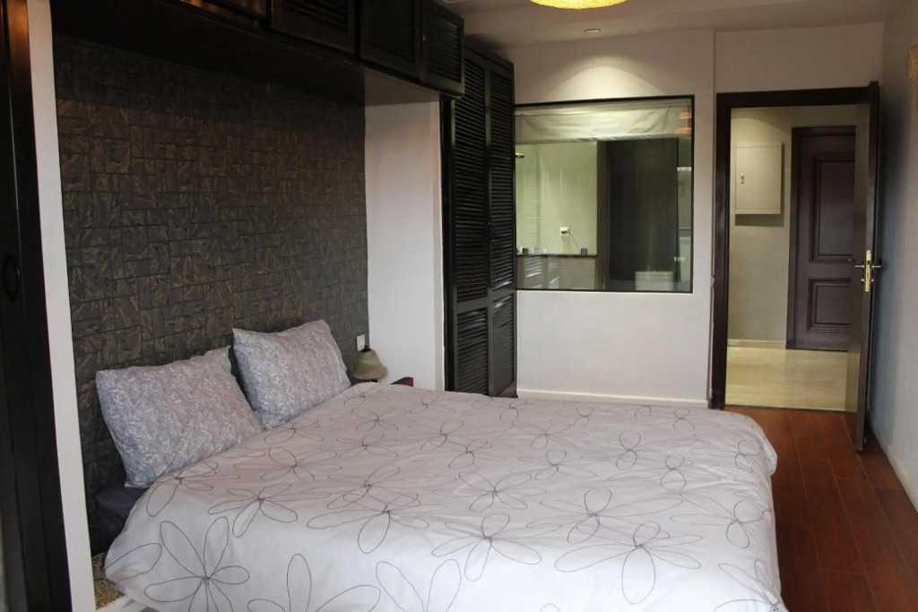 Bagatelle House