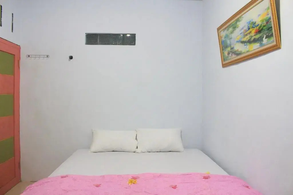 Kampoeng Pakis Inn