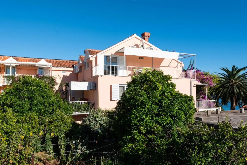Ora  - Apartments with Pool - A11(4+2)