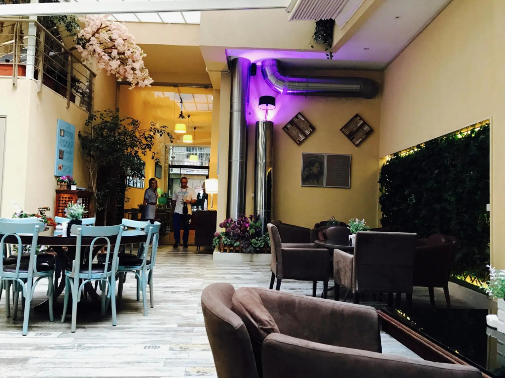 Gems Hotel