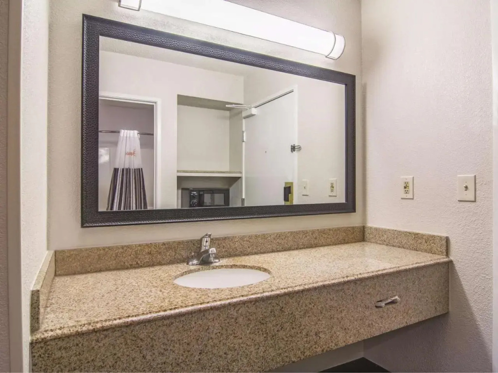 La Quinta Inn & Suites Brunswick #1040