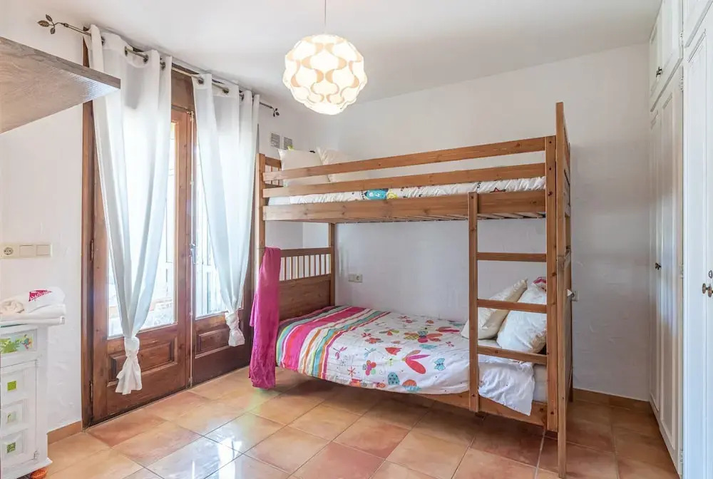 Villa in Empuriabrava With Private Mooring