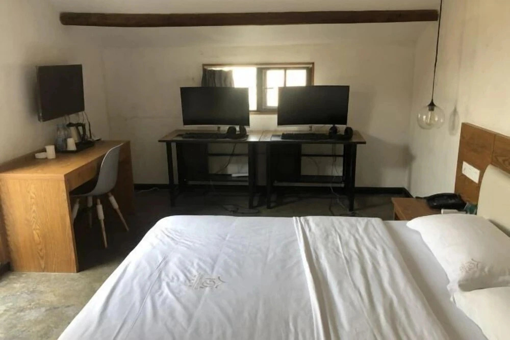 Jingzhou Shiguang Chinese Inn