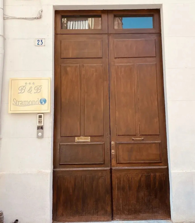 B&B Stramondo