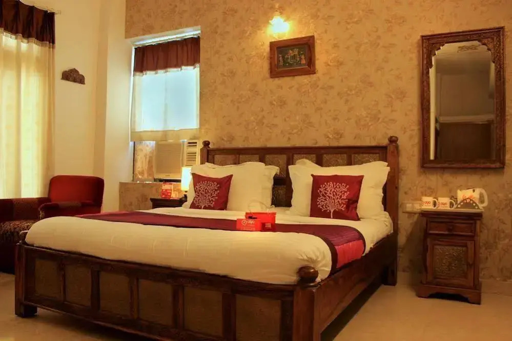 Oyo Rooms Saheliyon Ki Bari