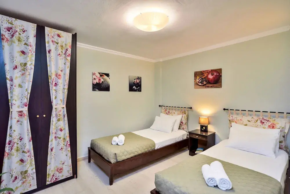 Poseidon Apartments