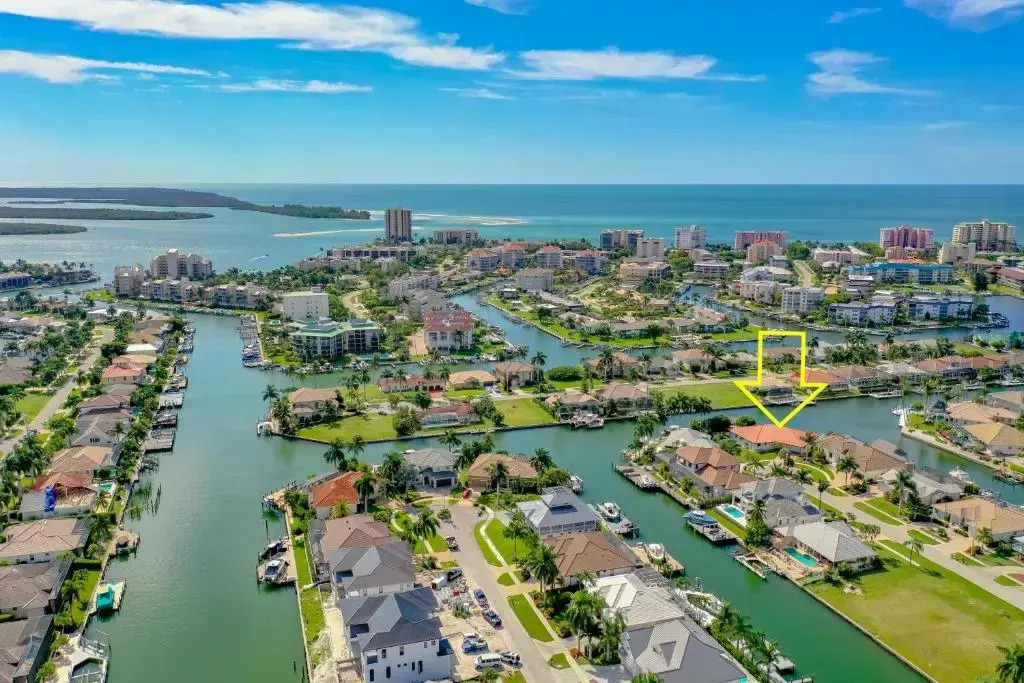 Waterfront Tip Lot Treasure w/ Southern Sunshine