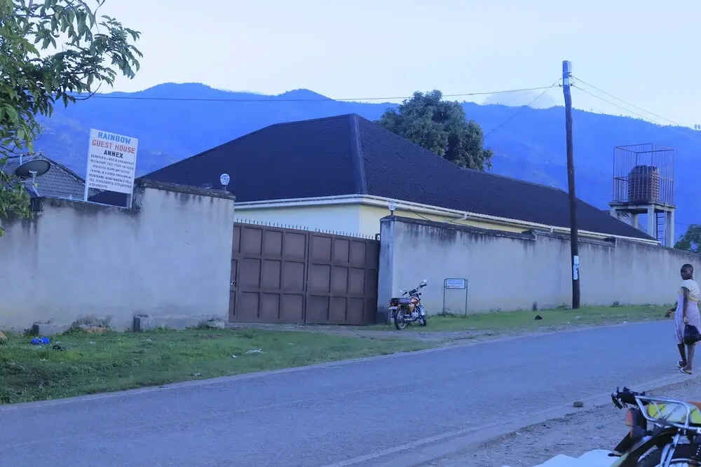 Rainbow hotel-annex