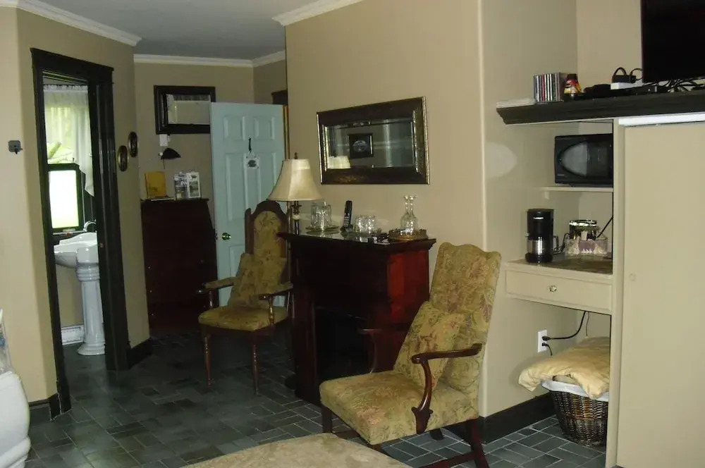 Hampton Bed & Breakfast