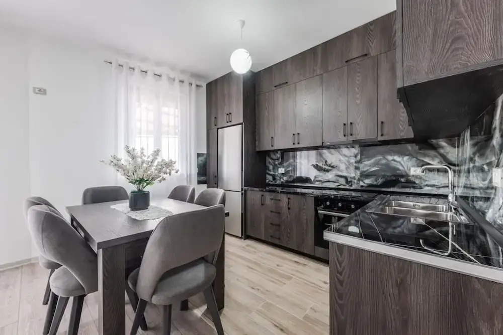 City Escape Apartment Cozy 2BR