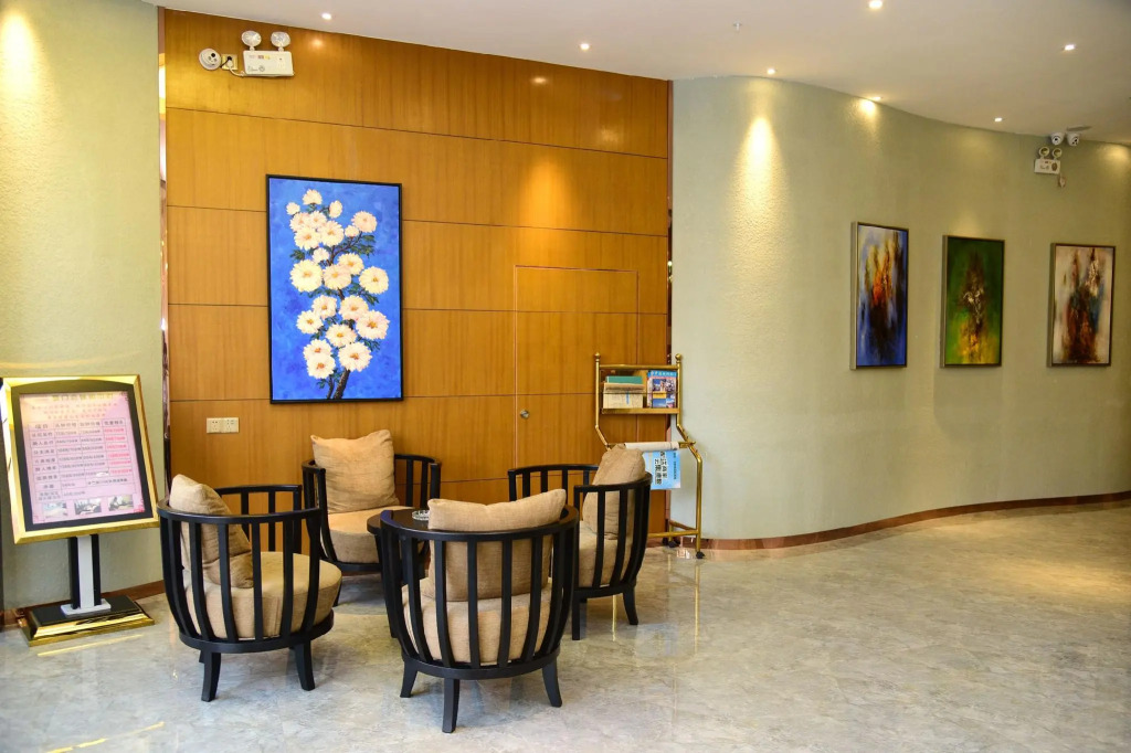 Yuelaideng Hotel