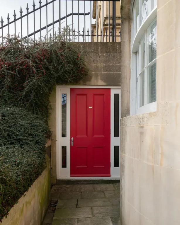 Stylish Executive Apartment in Reading