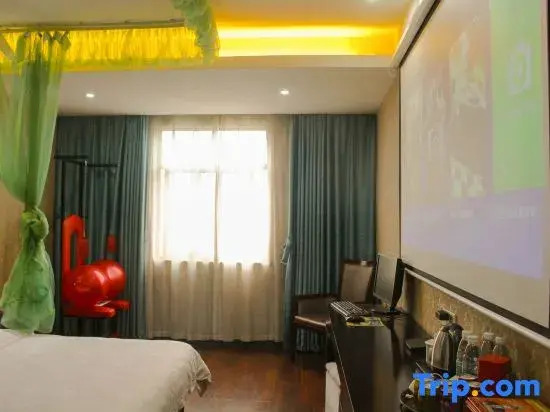 Kunlong Hotel