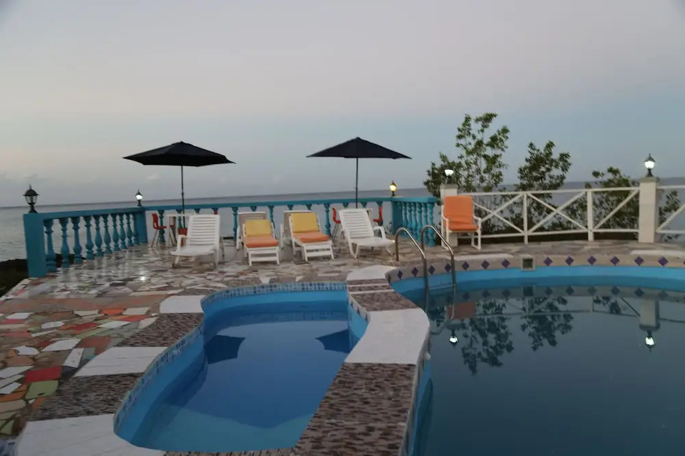 La Source Hotel