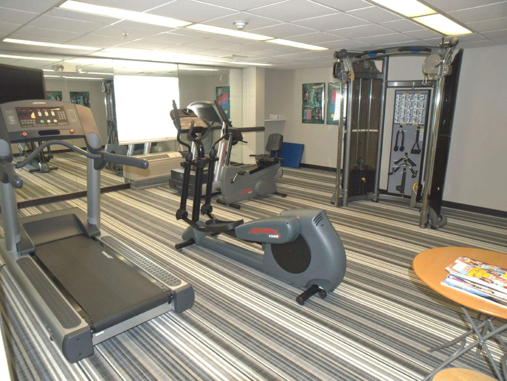 Sonesta Simply Suites Chicago OHare Airport