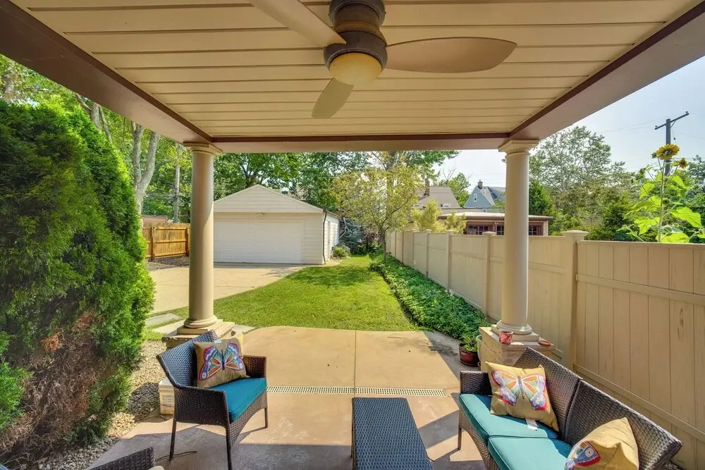 Ohio Hub w/ Patio ~ 9 Mi to Cleveland!