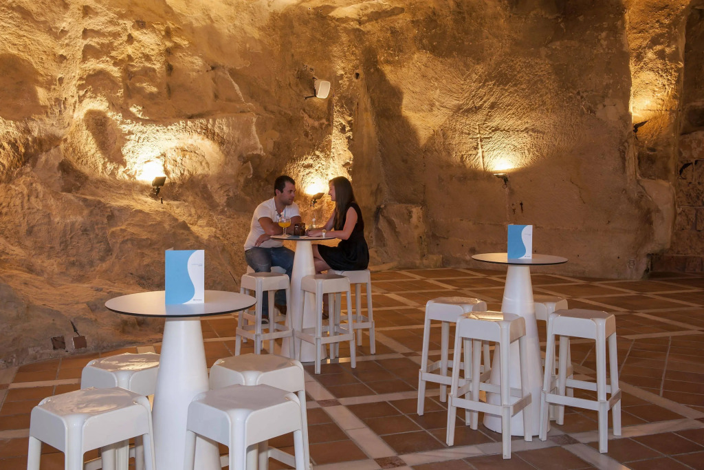 Globales Cala Viñas Adults Only 16+