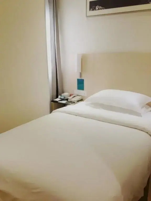 City Express Hotel