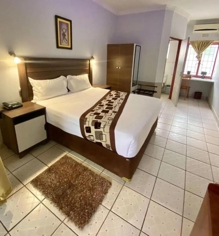 Dolar Lodges & Tours